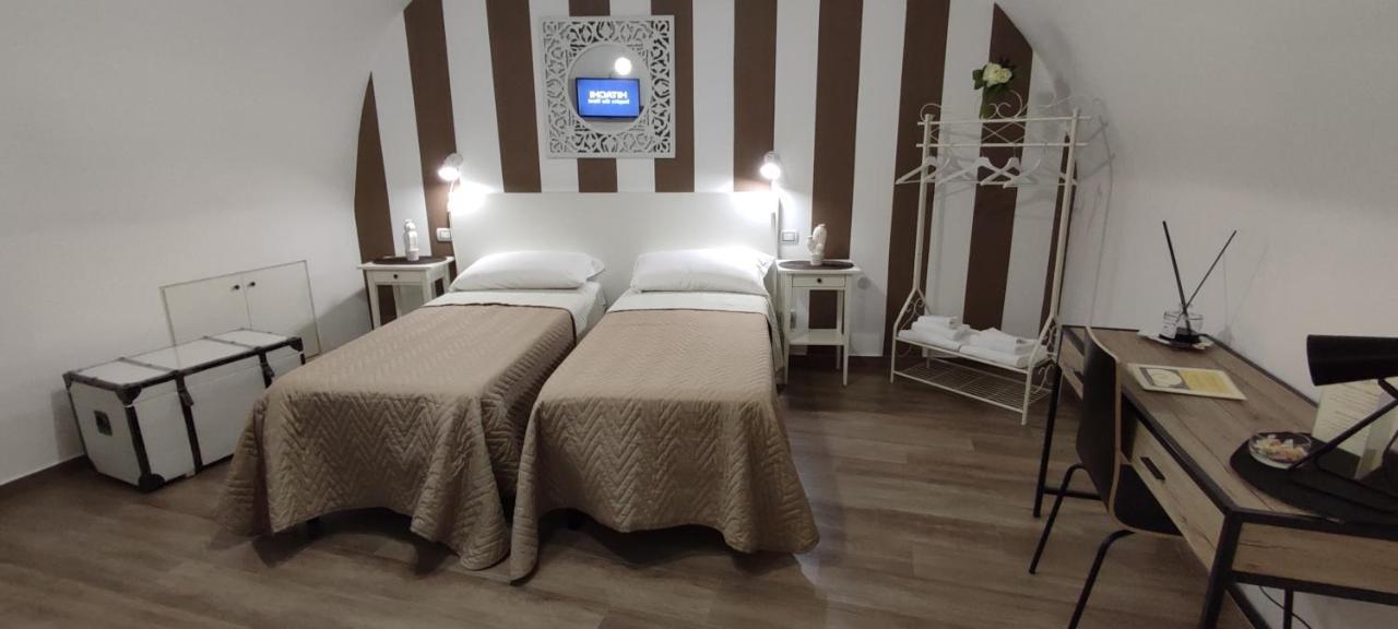 Palo del Colle Comeacasa B&B מראה חיצוני תמונה